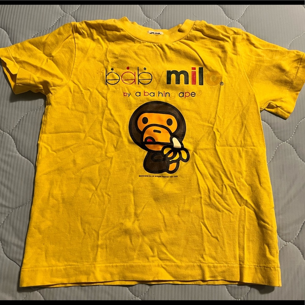 Yellow Bape Baby Milo eating banana t-shirt